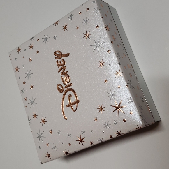 Disney's Minnie Mouse Crystal Head Necklace Silver Rose Gold Crystal Womens NWT - Picture 7 of 10